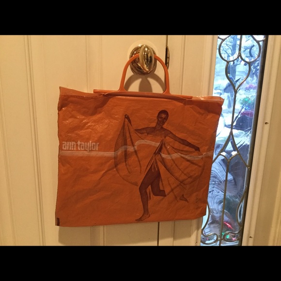 ✨Come Shop In My Closet✨ - Picture 4 of 8